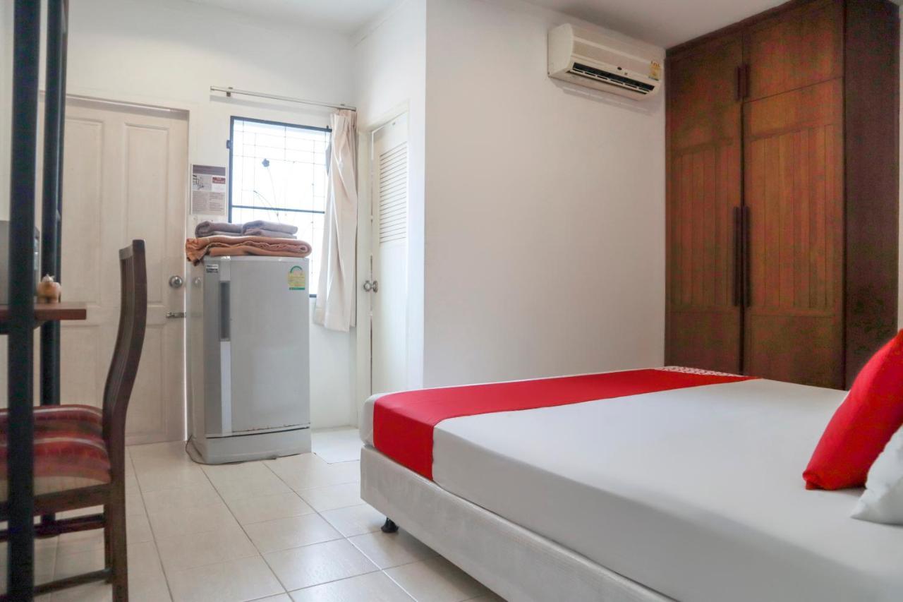 Oyo 1032 Beds Patong Hotell Phuket Eksteriør bilde
